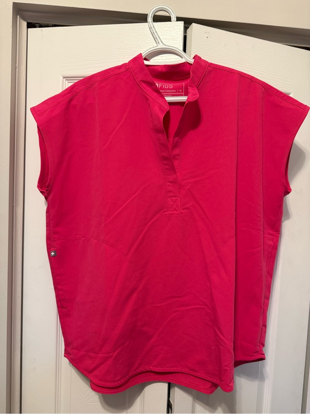 FIGs Rafaela top in hot pink